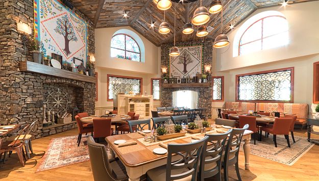 Hearth & Song Restaurant at Dollywood's DreamMore Resort in PIgeon Forge