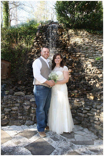 Planning a Smoky Mountain wedding? Learn about this wedding venue in Gatlinburg here.